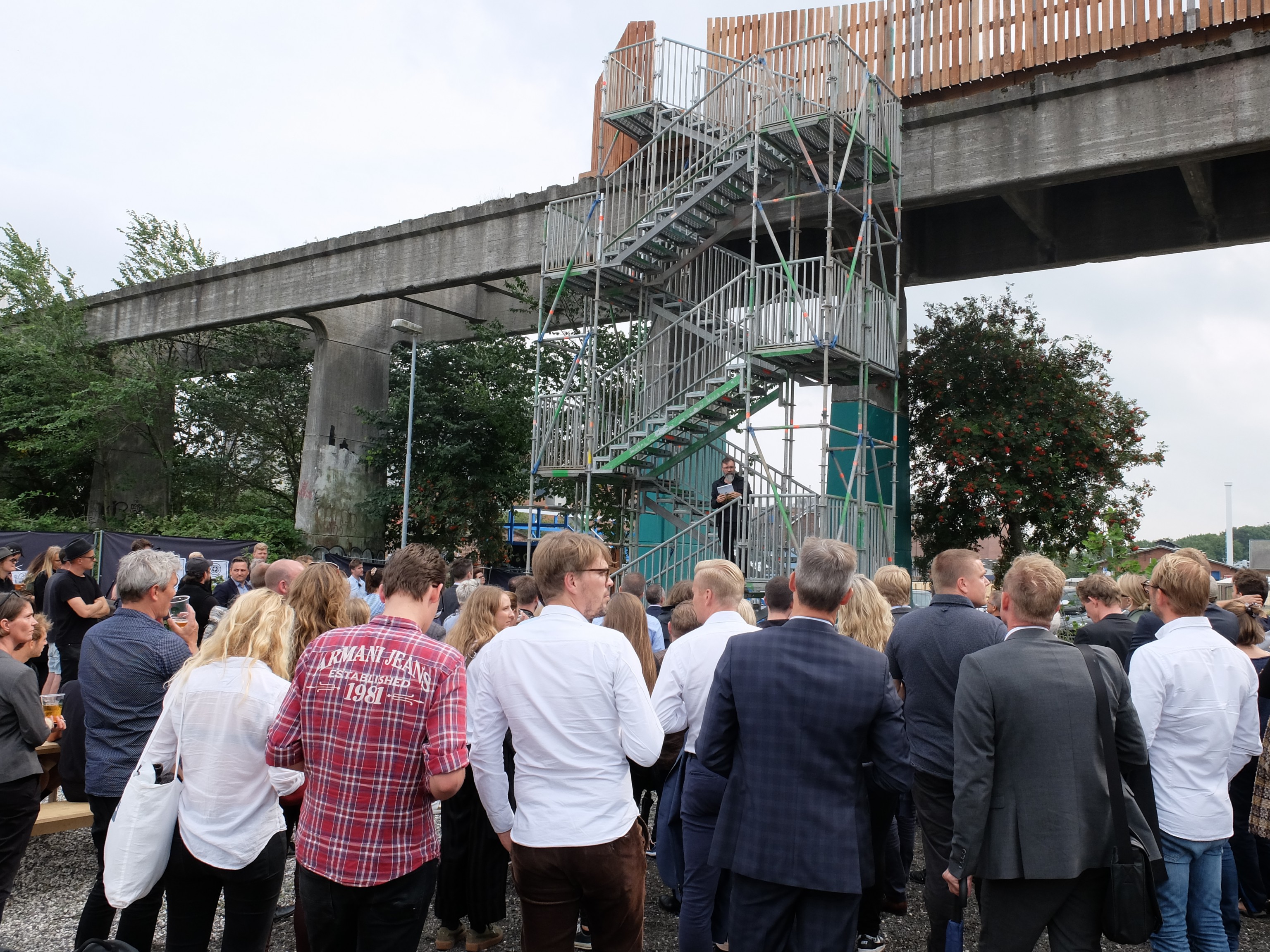 Som praktikant får du masser af praktisk erfaring med videre