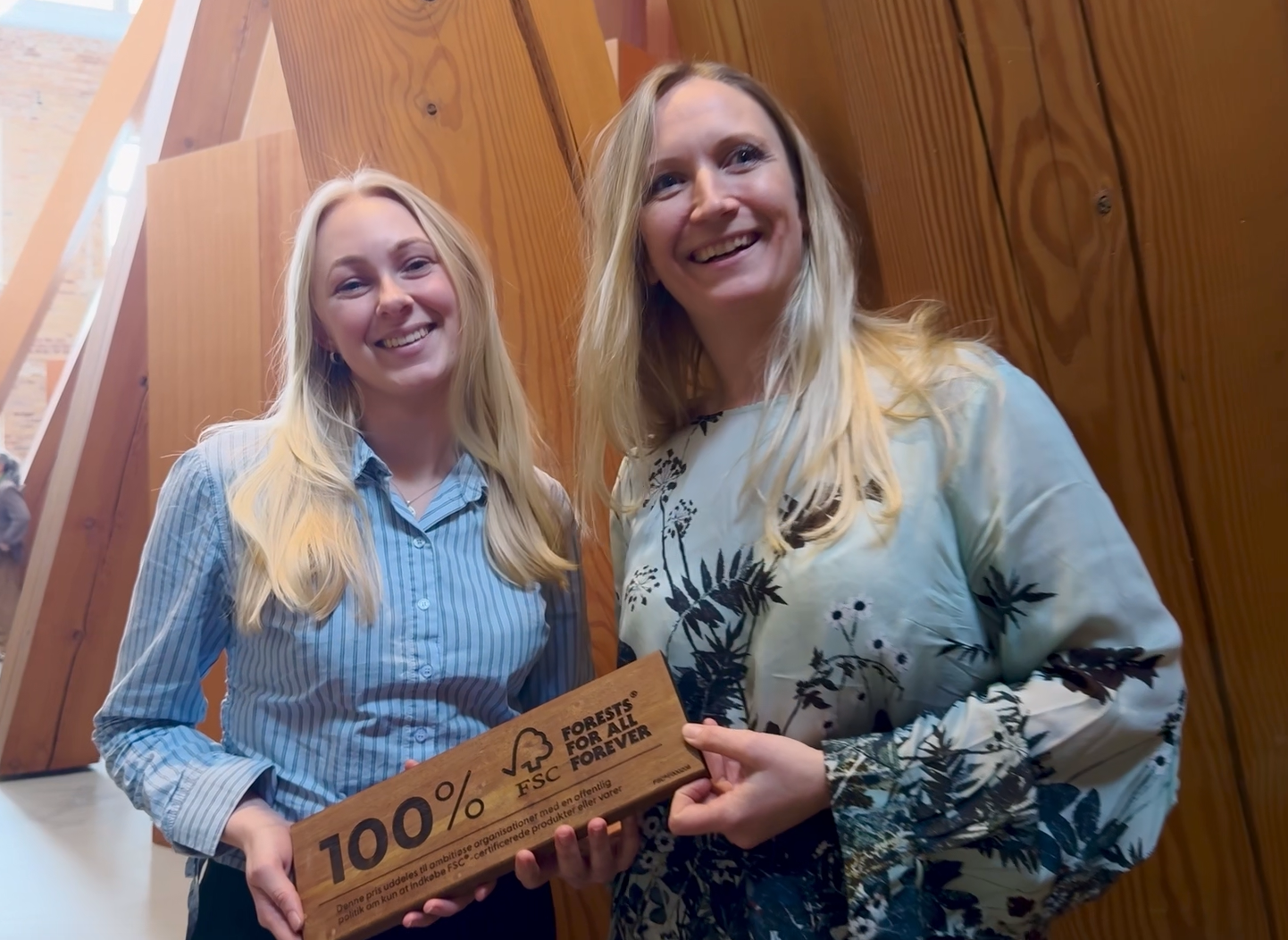 Boxen Emballage A/S modtager et 100% FSC-diplom