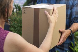 2022_MKTG_Package delivery_(c)FSC