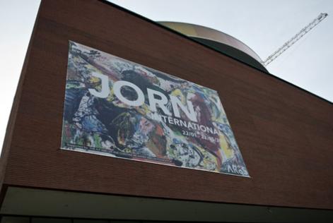 Aros