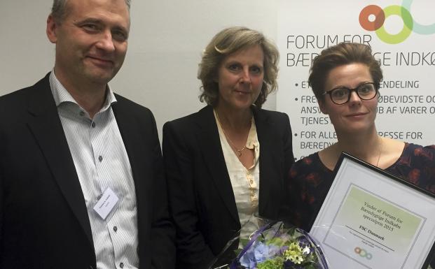 Fra venstre: Thomas K. Isaksen, bestyrelsesforman i FSC Danmark, Connie Hedegaard, tidligere energi og miljøminister og Loa Dalgaard Worm, Sekretariatsleder for FSC Danmark Fra venstre: Thomas K. Isaksen, bestyrelsesforman i FSC Danmark, Connie Hedegaard, tidligere energi og miljøminister og Loa Dalgaard Worm, Sekretariatsleder for FSC Danmark